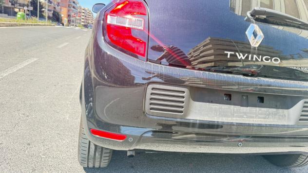 Renault Twingo LIMITEED C.AUTOMATICATO LED PDC BLUETOOTH CERCHI 16 SEDILI RISCALDATI - Foto 7
