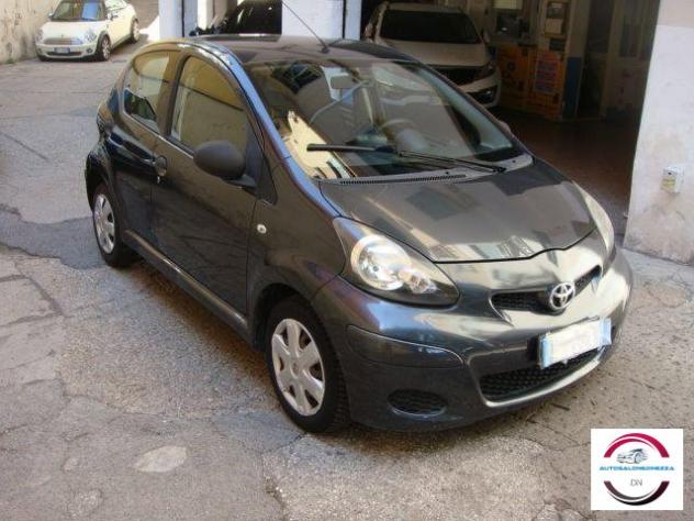 TOYOTA - Aygo - 12V VVT-i 5 porte Now