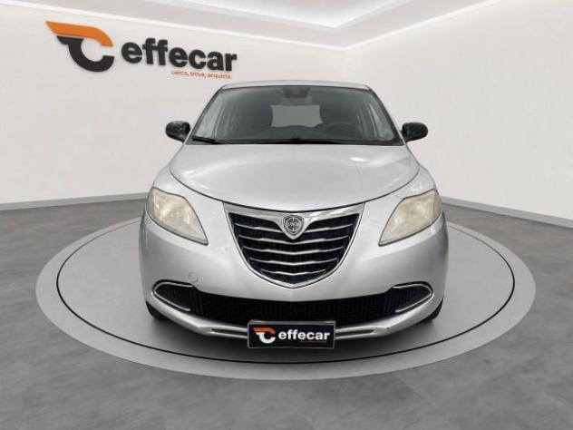LANCIA Ypsilon 1.2 69 CV 5 porte rif. 24039053 - Foto 2