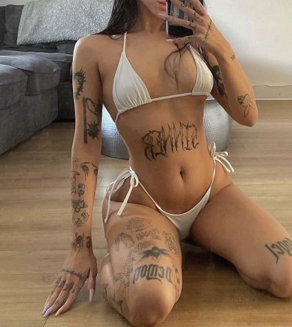 Massaggio sensuale Tel:3775999606