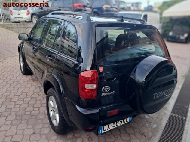 TOYOTA RAV 4 2.0 D4D rif. 23688708 - Foto 4