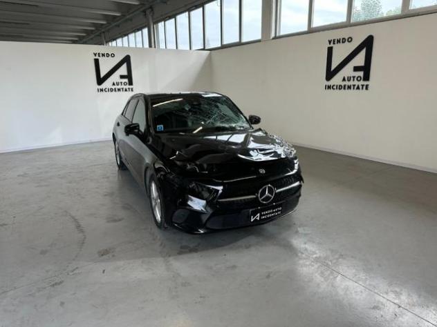 MERCEDES-BENZ A 180 D AUTOMATIC BUSINESS rif. 23719300