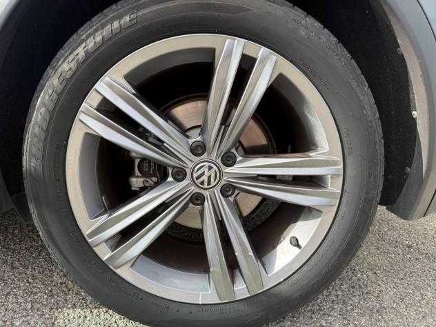 Volkswagen Tiguan 1.6 TDI SCR R-Line BlueMotion Technology - Foto 6