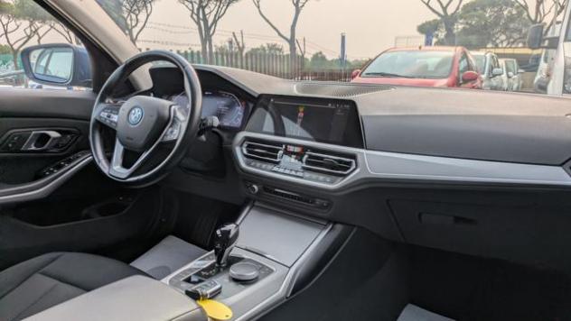 BMW 320 320e Hybrid Touring rif. 24063877 - Foto 10