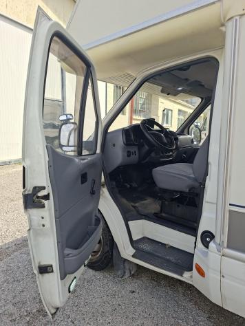 CAMPER ELNAGH FORD MANSARDATO 6 POSTI DINETTE POSTERIORE FOTOVOLTAICO GEMELLATO POSTERIORE CAMPEGGIO USATI GENERALI 1821 - Foto 5