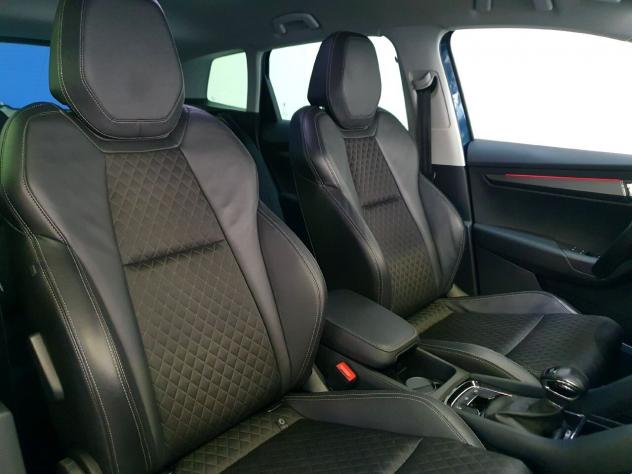 Skoda Karoq 1.0 TSI DSG Style - Foto 8