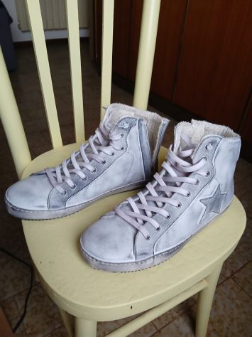 vendo scarpe da ginnastica