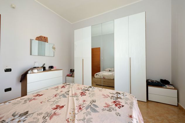 APPARTAMENTO AL CENTRO PER USO TRANSITORIO - Foto 9