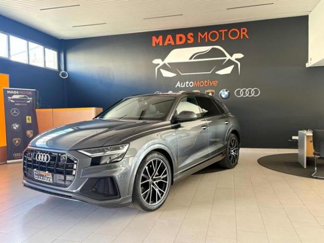 AUDI Q8 50 TDI 286 CV quattro tiptronic Sport rif. 24237903
