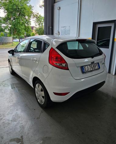 Ford Fiesta 1.4 Benzina GPL OK NEOPATENTATI - Foto 3