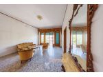 Villa con ampi spazi esterni