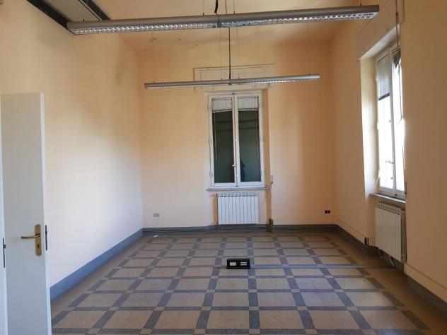 Ufficio in affitto a Lucca