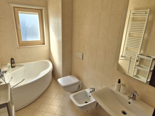 Camera con bagno privato zona aeroporto - Foto 4