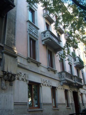 CORSO BUENOS AIRES - BILOCALE VIA EUSTACHI - Foto 17