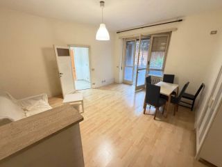 QUARTIERE AFRICANO TRILOCALE ARREDATO