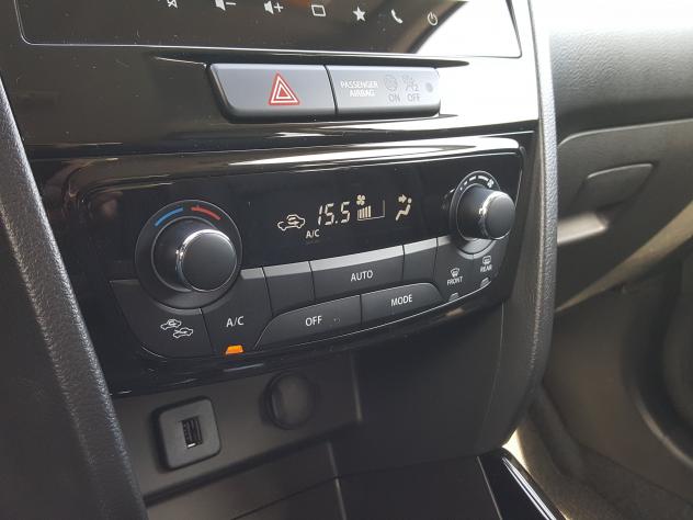 Suzuki Vitara TOP 4WD KURO 1.4 Hybrid - Foto 8