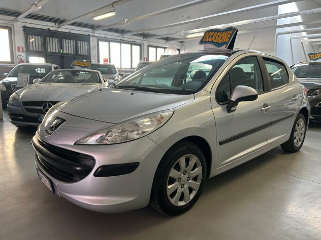Peugeot 207 1.4 8V 75CV 5p. X Line - Foto 2