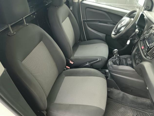 Fiat Doblo Dobl1.6 MJT 120CV PC-TN Cargo - Foto 5