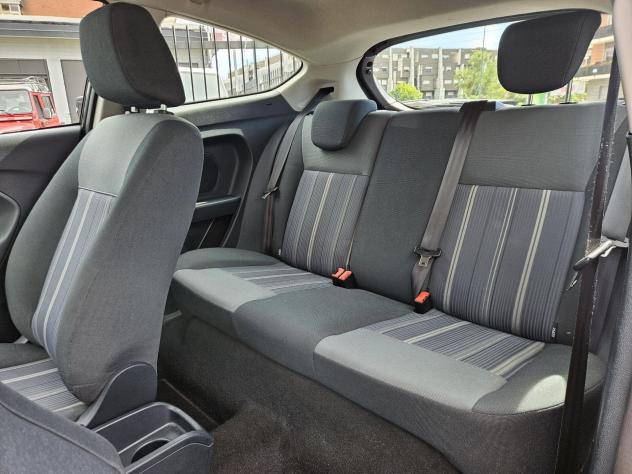 Ford Fiesta 1.2 60CV Titanium - Foto 9