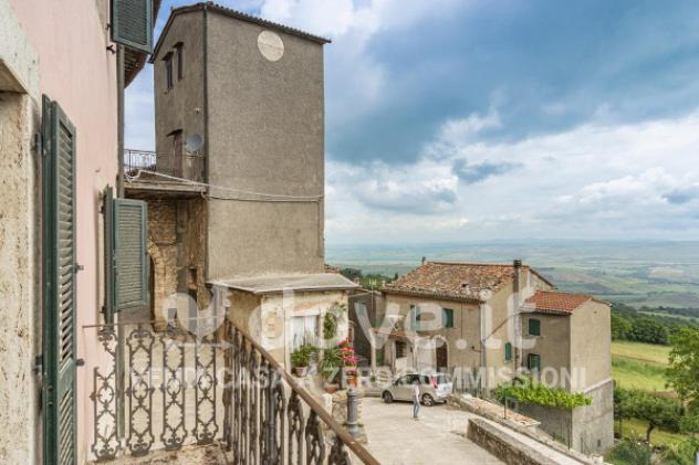 Villa di 220 m² con più di 5 locali in vendita a Castiglione d'Orcia - Foto 2