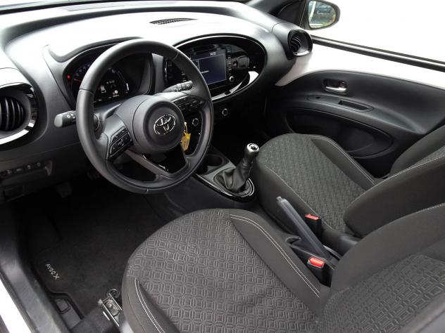 Toyota Aygo X 1.0 VVT-i 72 CV 5 porte Trend - Foto 7