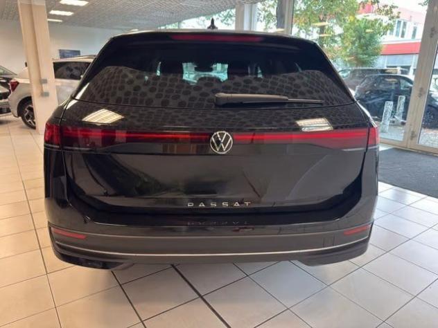 Volkswagen Passat Variant 2.0 TDI SCR DSG FULL LED ACC 360°CAMERA COCKPIT PRO - Foto 8