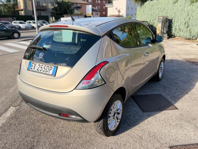 Lancia Ypsilon 900 neopatentati pronto uso garanzia - Foto 6