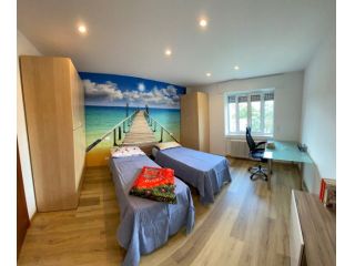 Camera con bagno privato per studentesse – Udine centro