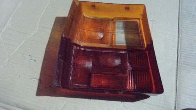 Fiat UNO Turbodiesel anni 80-plastica fanale posteriore destro - Foto 2