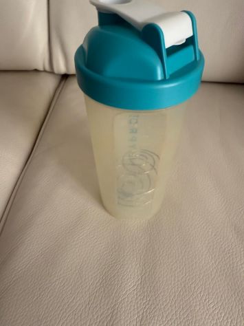 Myprotein Shaker Bottiglia da 600 ml, Post-allenamento, Plastica, Riutilizzabile - Foto 2