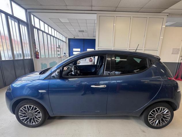Lancia Ypsilon Ypsilon 1.2 ECOCHIC Gpl 69cv - Foto 3