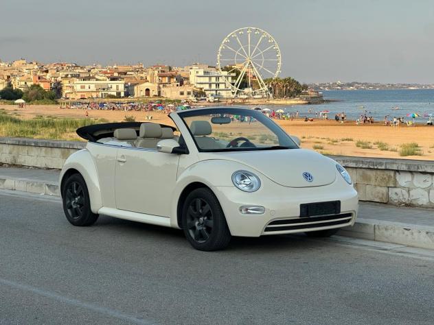 Volkswagen New Beetle 1.6 102 CV Cabriolet