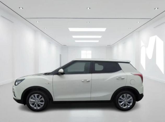 SsangYong Tivoli Road Benzina GB245CY - Foto 3