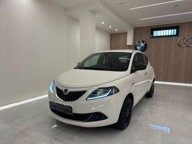 LANCIA Ypsilon 1.0 FireFly 5 porte S&S Hybrid Silver rif. 21904332 - Foto 2