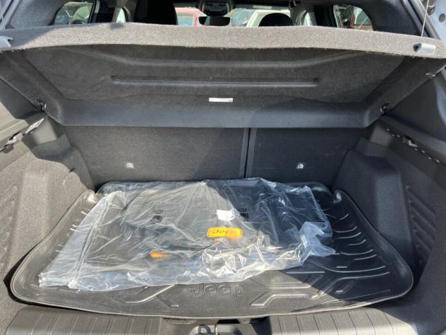 JEEP Avenger Avenger 1.2 Turbo 145 CV e-Hybrid 4xe The North Face - Foto 10