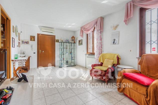 Appartamento di 85 m² con 3 locali in vendita a Garbagnate Milanese