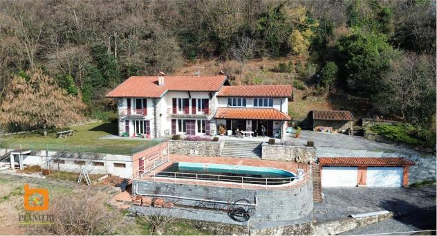 V000560 - VILLA CON VISTA LAGO PANORAMICA E AMPIO PARCO - Foto 4