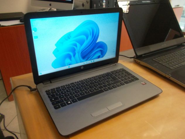 NOTEBOOK HP 15-AF032NL SCHERMO DA 15,6 POLLICI WINDOWS 11 - Foto 8