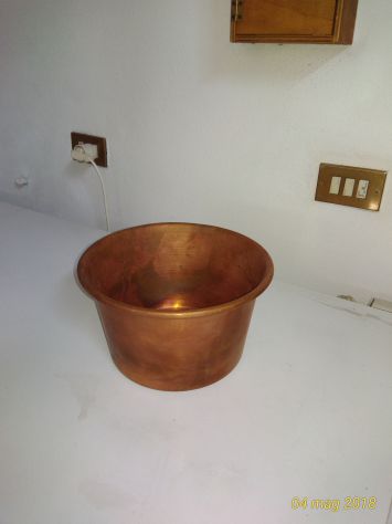 Secchiello in rame, brucia essenze, pipa in legno tutto vintage