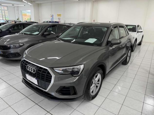 AUDI Q3 35 TDI S tronic Business NAVI rif. 23999750 - Foto 2