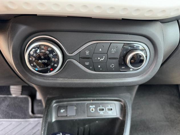 Renault Twingo III 2019 1.0 SCe 65cv Equilibre - Foto 2