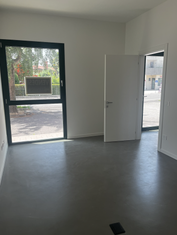 Ufficio ristrutturato fronte strada - Foto 5