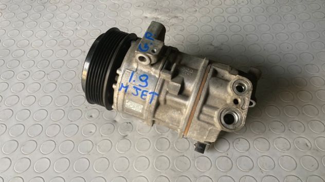 Compressore climatizzatore Fiat Grande Punto 1.9M.Jet (55701201)