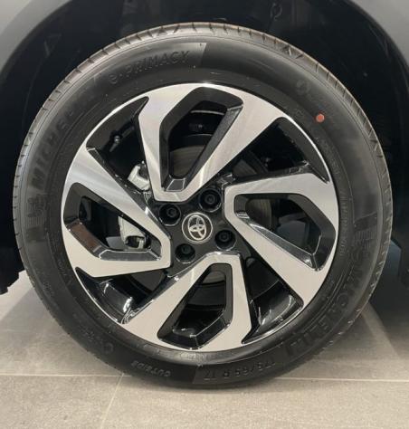 TOYOTA Aygo X 1.0 VVT-i 72 CV Teamplayer KM0 MY25 rif. 23976479 - Foto 7