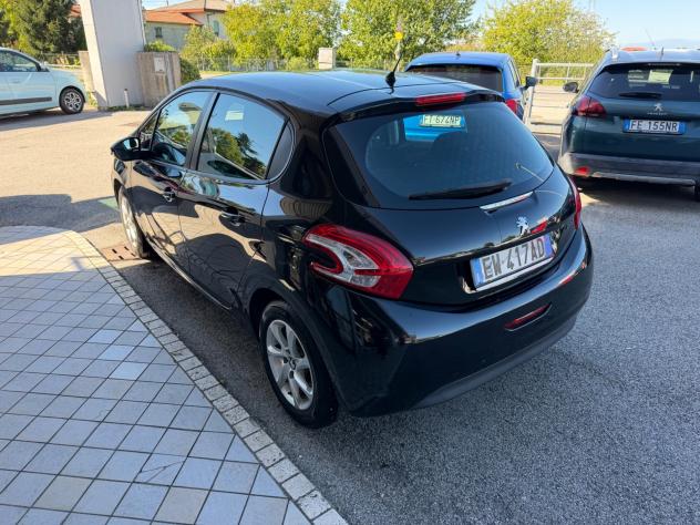 Peugeot 208 1.4 Diesel Neopatentati - Foto 4