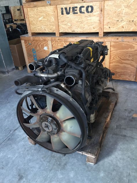 Motore RENAULT 250-280 USATO DCI6AC01