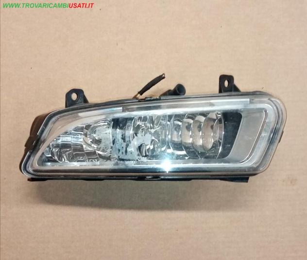 PROIETTORE FENDINEBBIA S. VOLKSWAGEN POLO (6R)  Parti elettriche  Fanaleria  Fendinebbia sx. VOLKSWAGEN - POLO - 01-07-2014 - 01-11-2017, VOLKSWAGEN -