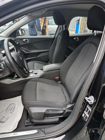 Bmw 116d 5p. Business Advantage 1.5 Automatica Navi Led Camera Virtual Cokpit Unico Prorietario Fatturabile - Foto 9