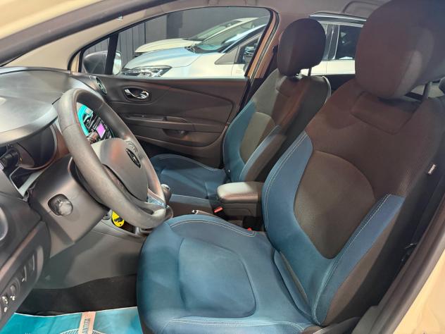 Renault Captur Benzina Euro 6 Neopatentati - Foto 8