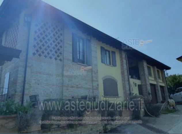 IMMOBILI-IMMOBILE RESIDENZIALE-Frazione Rezzano, Località Belvedere 10
